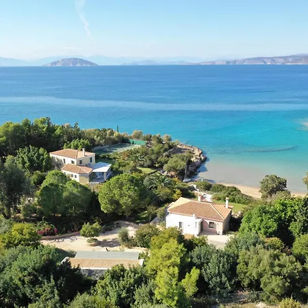 Iris - Luxury Traditional Beachfront With Swimming Pool Villa